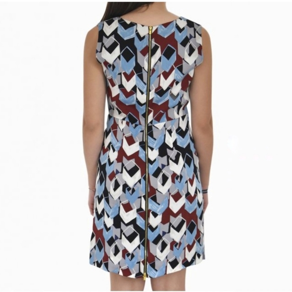 DVF Silk Geometric Print Dress Blue Cube Sheath Diane Von Furstenberg Sz 2 XS S - Picture 2 of 8